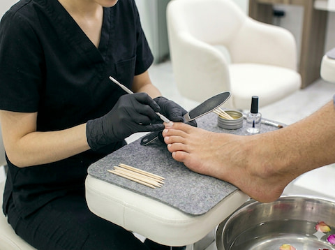 Pedicure service